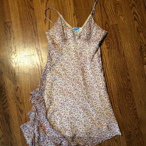 🌵APRIL Why Nots Floral Shoulder Strap Sundress